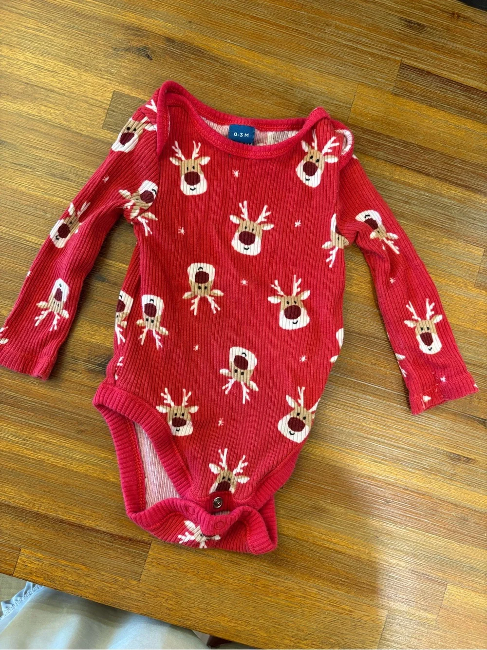 Old Navy three holiday
